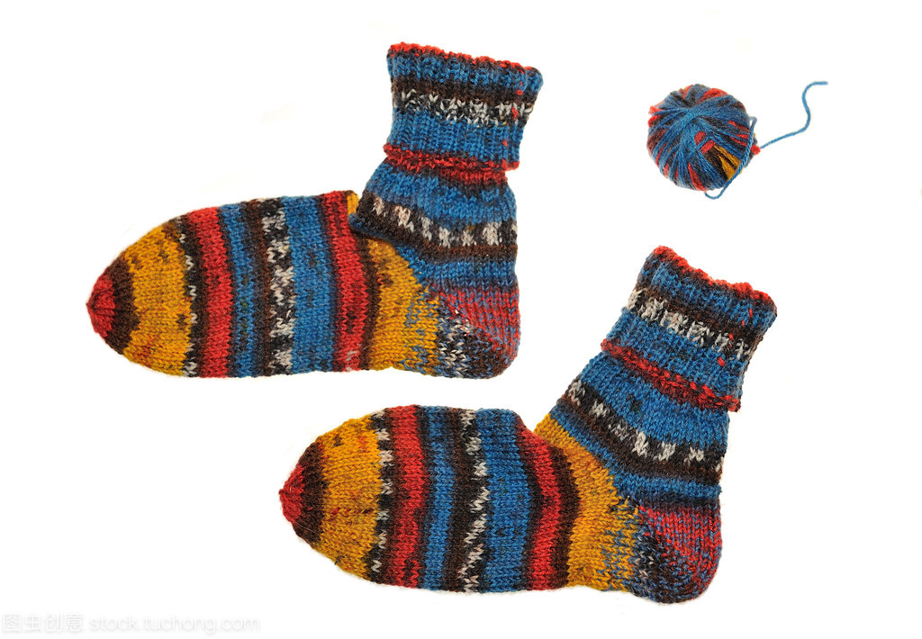 編織的回憶 條紋襪子與孤線球